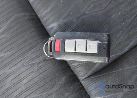 2018 Mitsubishi Eclipse Cross Se z USA, uszkodzony, nr VIN JA4AT5AAXJZ061993